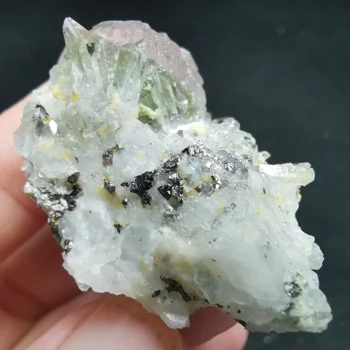 Za 17,7 gNatural redkih zelenih fluorite gruče mineralnih vzorec kamna in KRISTALNO ZDRAVILNIMI KRISTALI KREMENA GEM 464